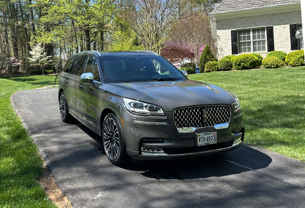https://protecautostudio.com/wp-content/uploads/2025/04/icon-largesuv-1.jpg